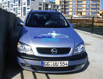 Opel Zafira 1.6 CNG (A) '07.2001–02.2003