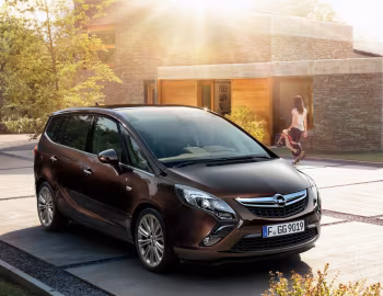 Opel Zafira Tourer (C) '2011–16