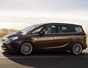 Opel Zafira Tourer (C) '2011–16