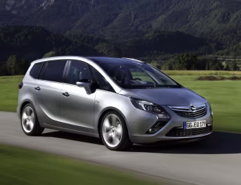 Opel Zafira Tourer Turbo (C) '2011–16
