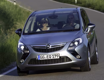 Opel Zafira Tourer Turbo (C) '2011–16