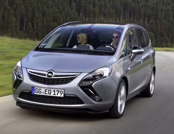 Opel Zafira Tourer Turbo (C) '2011–16