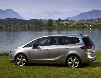 Opel Zafira Tourer Turbo (C) '2011–16
