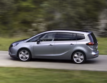 Opel Zafira Tourer Turbo (C) '2011–16
