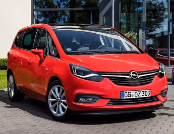Opel Zafira Turbo '2016–19