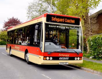 Optare Excel 2 L1070 [UK-spec] (B39F) '1999–2004