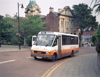 Optare MetroRider MR01 [UK-spec] (B31F) '11.1989–09.1993
