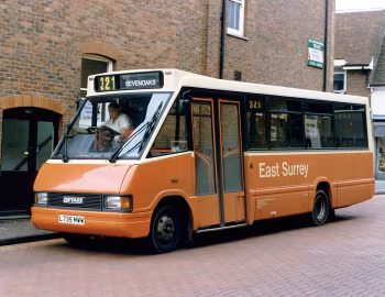 Optare MetroRider MR13 [UK-spec] (B25F) '1993–95