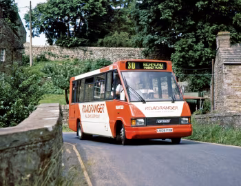 Optare MetroRider MR33 [UK-spec] (B25F) '1996–2000