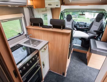 Interior 2018–19 OrangeCamp T 740 EB OHO "Red Chili" '2017–19