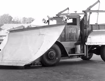 1937 Oshkosh G Truck with Snowplow