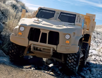 Oshkosh L-ATV '10.2012–16