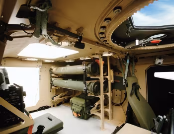 Интерьер Oshkosh M-ATV '2009–н.в.