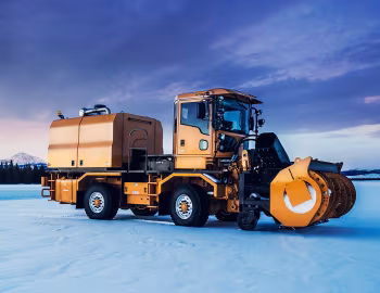 Oshkosh H-Series Single Engine Blower