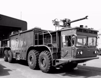 Oshkosh P15 '1977–90