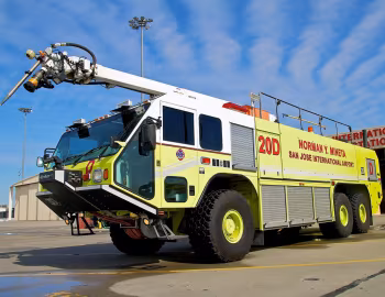 Oshkosh Striker 3000 ARFF '2002–????