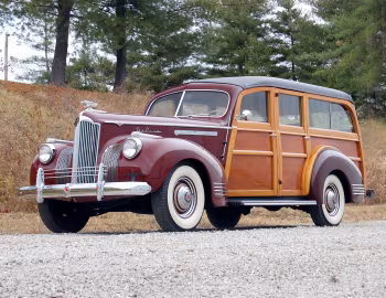 1941 Packard 110 DeLuxe Station Wagon by Hercules Body Co. (1900-1463)