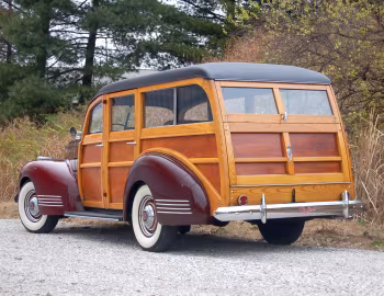 1941 Packard 110 DeLuxe Station Wagon by Hercules Body Co. (1900-1463)