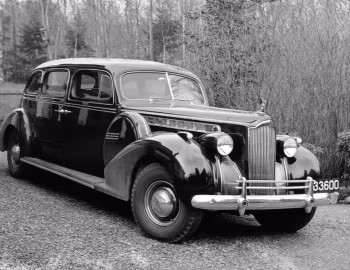1940 Packard 120 Touring Sedan (1801-1392)