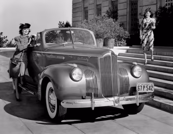 1941 Packard 120 Convertible Coupe (1901-1499)