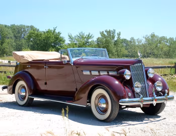 1937 Packard 120 Convertible Sedan (120-C 1097)