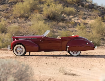 1940 Packard 120 Convertible Victoria by Darrin (1801-2022) '08.1939–40