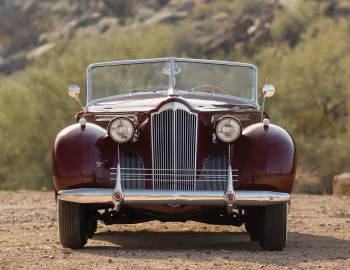 1940 Packard 120 Convertible Victoria by Darrin (1801-2022) '08.1939–40