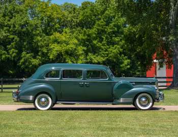1941 Packard 160 Super Eight 7-passenger Touring Sedan (1905-1471)