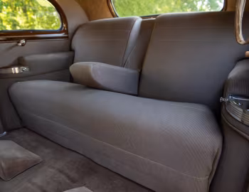 Interior 1941 Packard 160 Super Eight 7-passenger Touring Sedan (1905-1471)