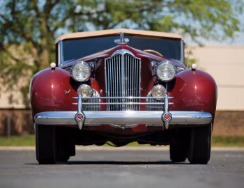1940 Packard 180 Custom Super Eight Convertible Sedan by Darrin (1807-710)