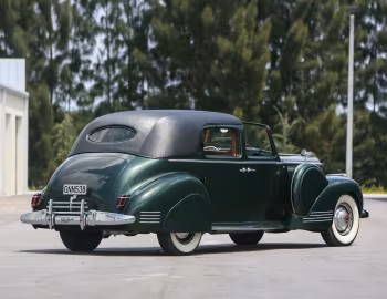 1941 Packard 180 Custom Super Eight Formal Sedan by Rollston (1907-1432)