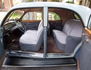 Interior 1941 Packard 180 Custom Super Eight Sport Brougham by LeBaron (1907-1452) '09.1940–41