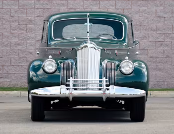 1941 Packard 180 Custom Super Eight Sport Brougham by LeBaron (1907-1452) '09.1940–41