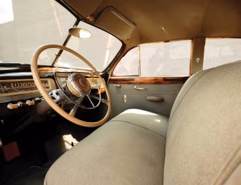 Interior 1941 Packard 180 Custom Super Eight Sport Brougham by LeBaron (1907-1452) '09.1940–41