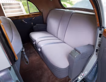Interior 1941 Packard 180 Custom Super Eight Sport Brougham by LeBaron (1907-1452) '09.1940–41