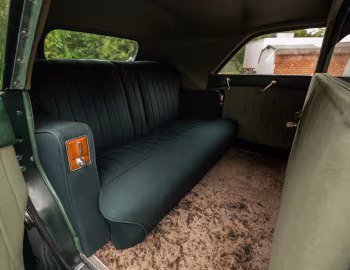 Intérieur 1940 Packard 180 Custom Super Eight Sport Sedan by Darrin (1807-720)