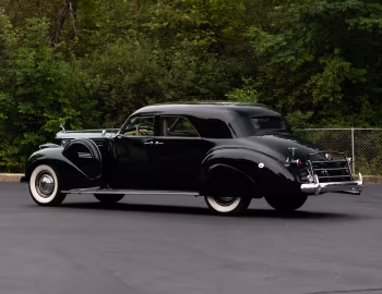 1940 Packard 180 Custom Super Eight Sport Sedan by Darrin (1807-720)