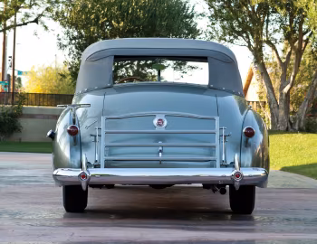 1940 Packard 180 Custom Super Eight Convertible Sedan by Darrin (1807-710)