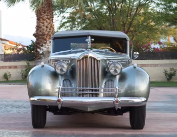 1940 Packard 180 Custom Super Eight Convertible Sedan by Darrin (1807-710)