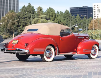 1941 Packard 180 Super Eight Convertible Victoria by Darrin (1906-1429)
