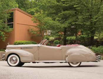 1941 Packard 180 Super Eight Convertible Victoria by Darrin (1906-1429)