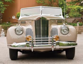 1941 Packard 180 Super Eight Convertible Victoria by Darrin (1906-1429)