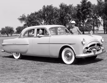 1951 Packard 300 Touring Sedan (2402-2472) '08.1950–51