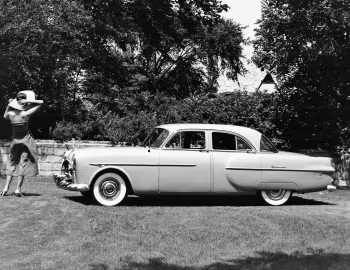 1951 Packard 300 Touring Sedan (2402-2472) '08.1950–51