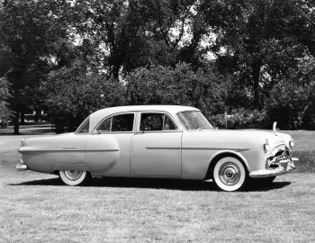 1951 Packard 300 Touring Sedan (2402-2472) '08.1950–51