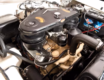 Під капотом 1955 Packard Caribbean Convertible Coupe (5580-5588)