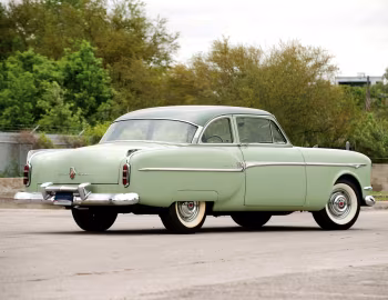1953 Packard Clipper Deluxe Club Sedan (2611-2665)