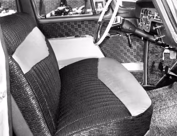 Interior 1957 Packard Clipper Town Sedan (57L-Y8)