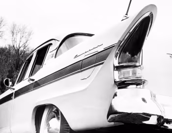1957 Packard Clipper Town Sedan (57L-Y8)