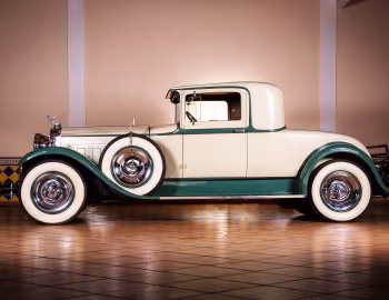 1930 Packard Custom Eight 2/4-passenger Coupe (740-418)